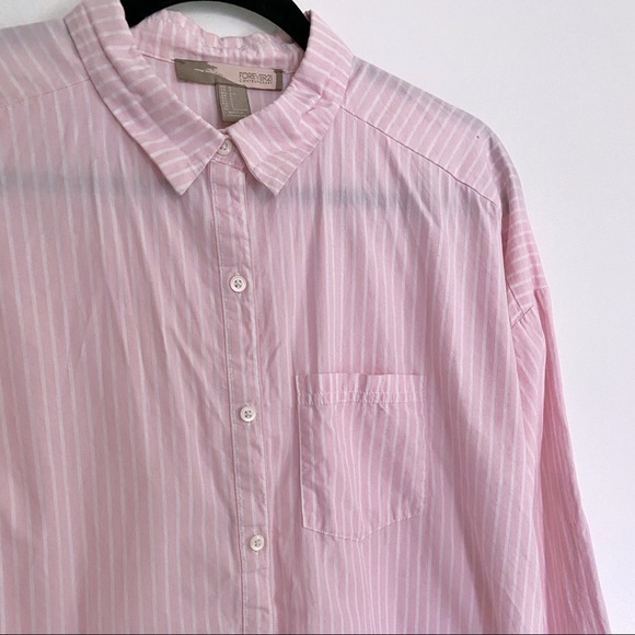 Oversized Pinstripe Button-Up - Picture 3 of 4